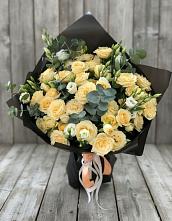 Букет цветов из:  Розы и Лизиантусы #REPLACE_PRED# Деревне Барвиха