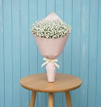 Букет цветов из:  Гипсофила в Деревне Барвиха