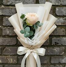 Букет цветов из:  Розы в Деревне Барвиха