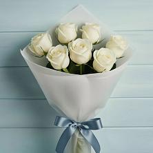 Букет 7 Белых роз Эдлесс Лав в Деревне Барвиха