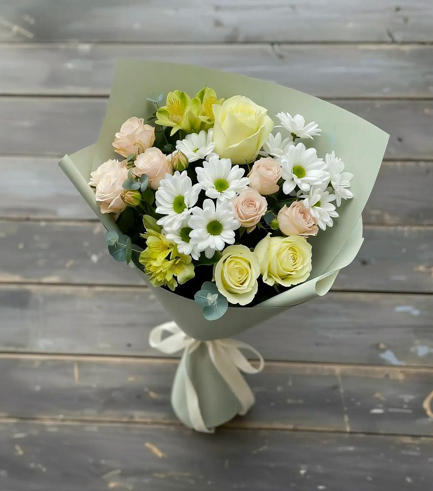 Букет цветов из: Альстромерии, Розы и Хризантемы в Деревне Барвиха