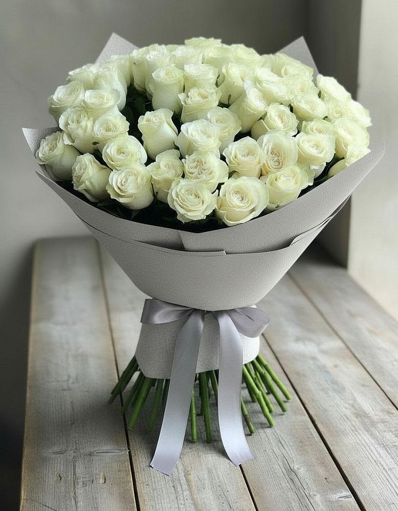 Букет 35 Белых роз в Деревне Барвиха