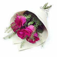 Букет цветов из:  Розы в Деревне Барвиха