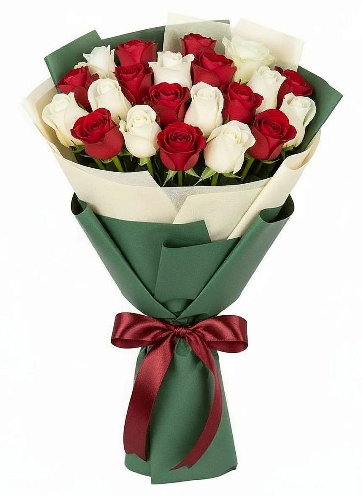 Букет Микс из красных и белых роз в Деревне Барвиха