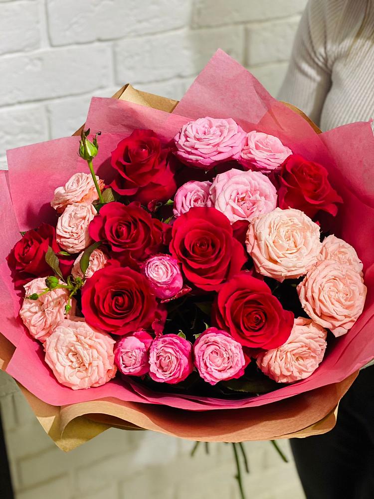 Букет цветов из: Розы в Деревне Барвиха