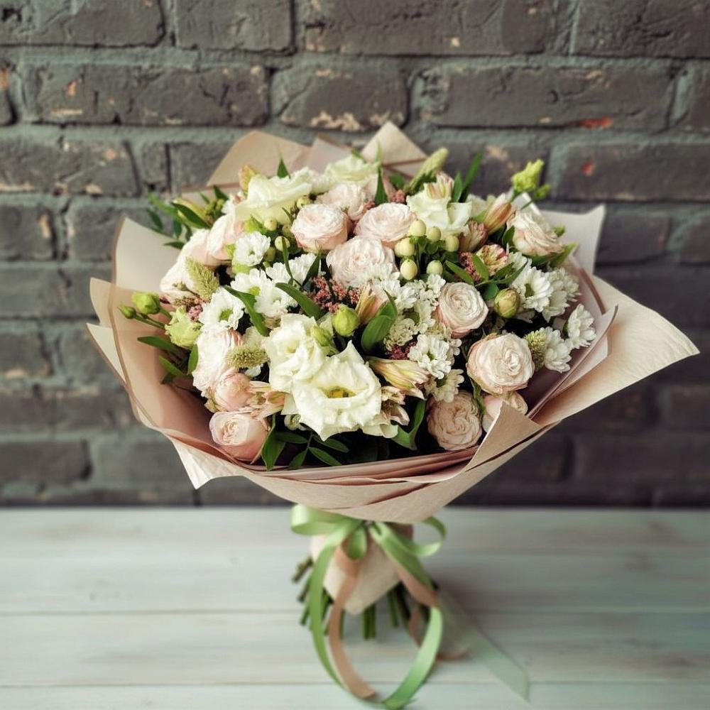 Букет цветов из: Альстромерии, Розы и Хризантемы в Деревне Барвиха