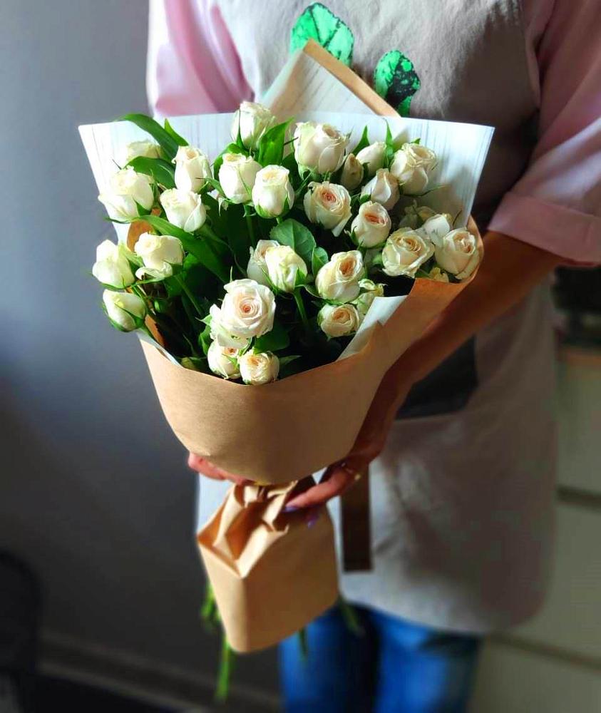 Букет цветов из: Розы в Деревне Барвиха