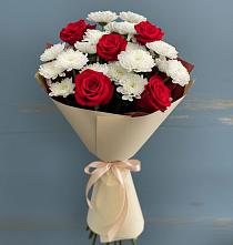 Букет цветов из:  Розы и Хризантемы в Деревне Барвиха