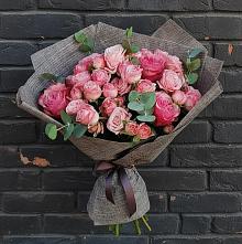 Букет цветов из:  Розы в Деревне Барвиха